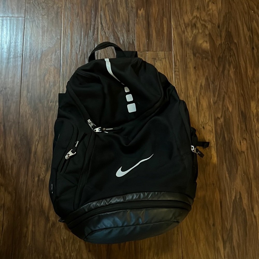 Nike basketball backpack